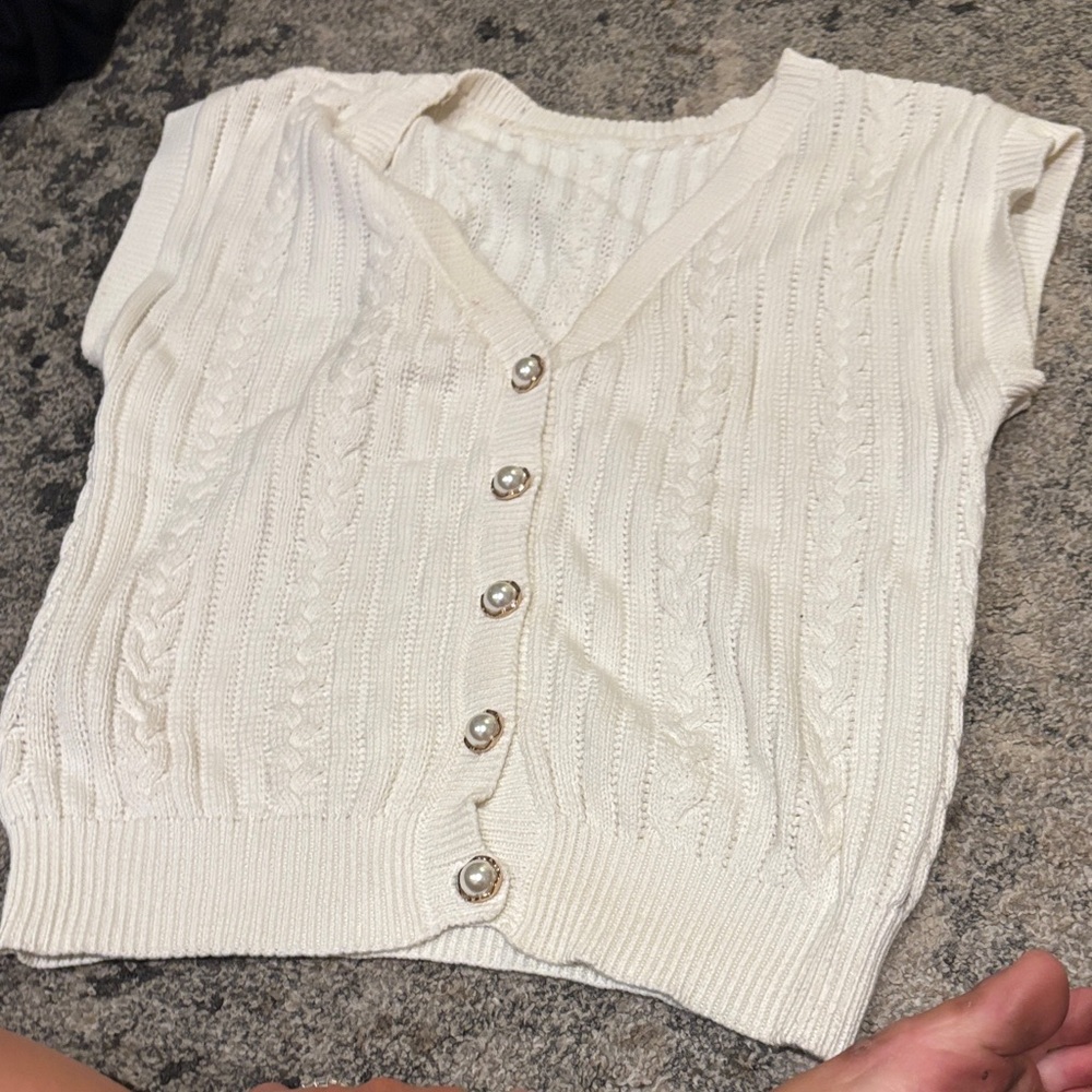 Elegant Cream V-Neck Sweater